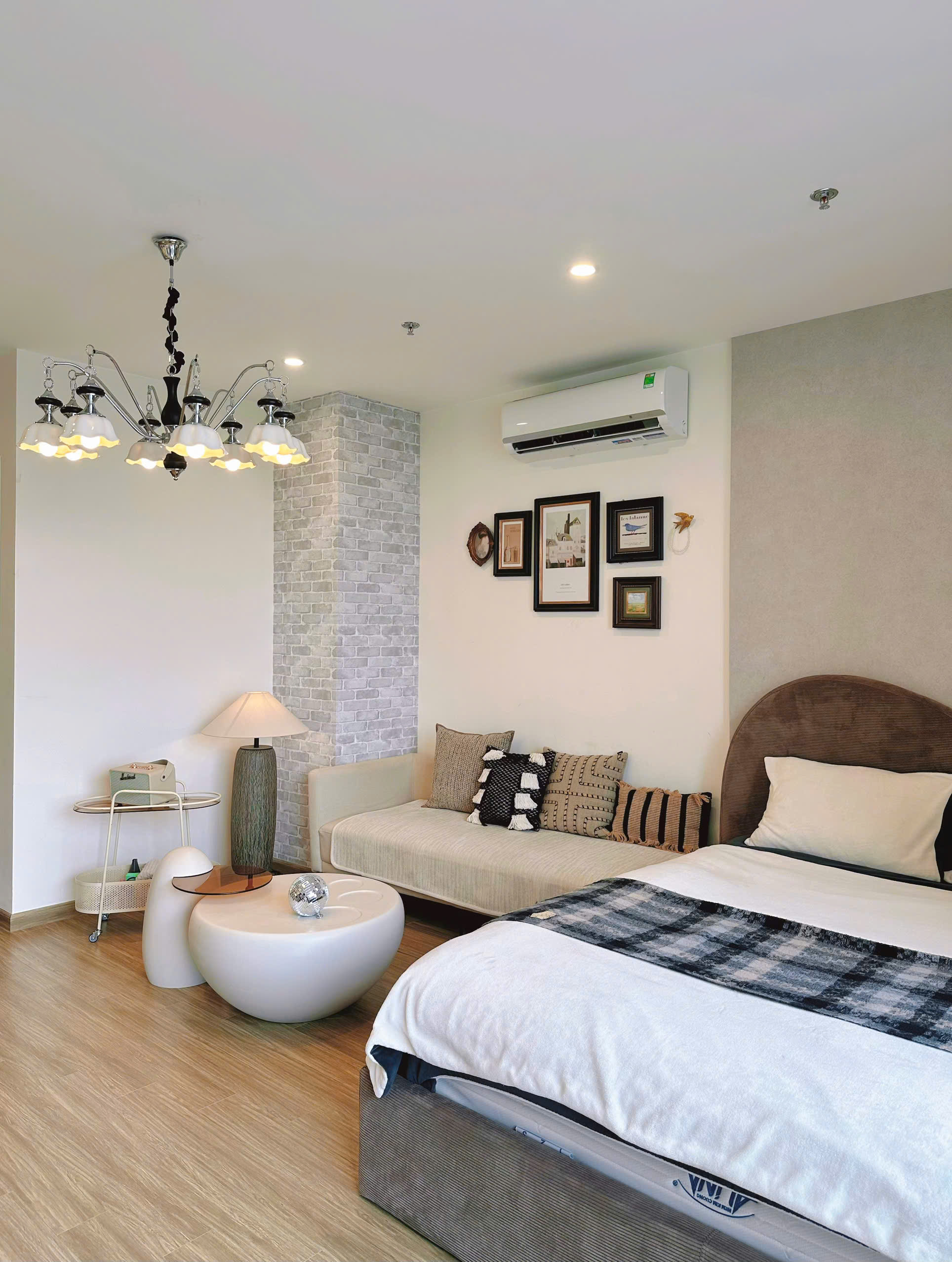 Mây Lang Thang Studio TC1-3608 - Vinhomes Smart City