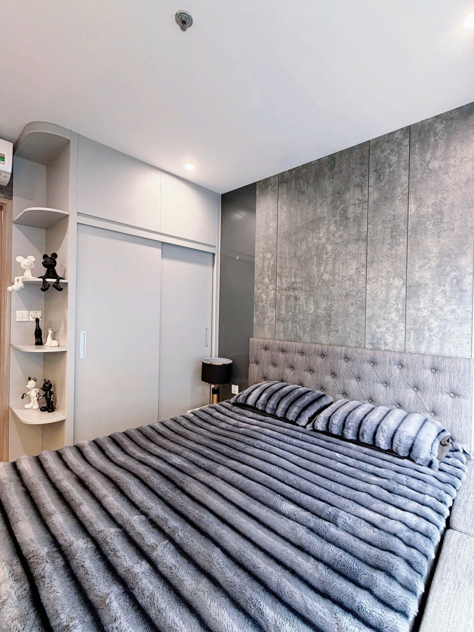 Opal 2PN S2.18-12A16 - Vinhomes Ocean Park 1