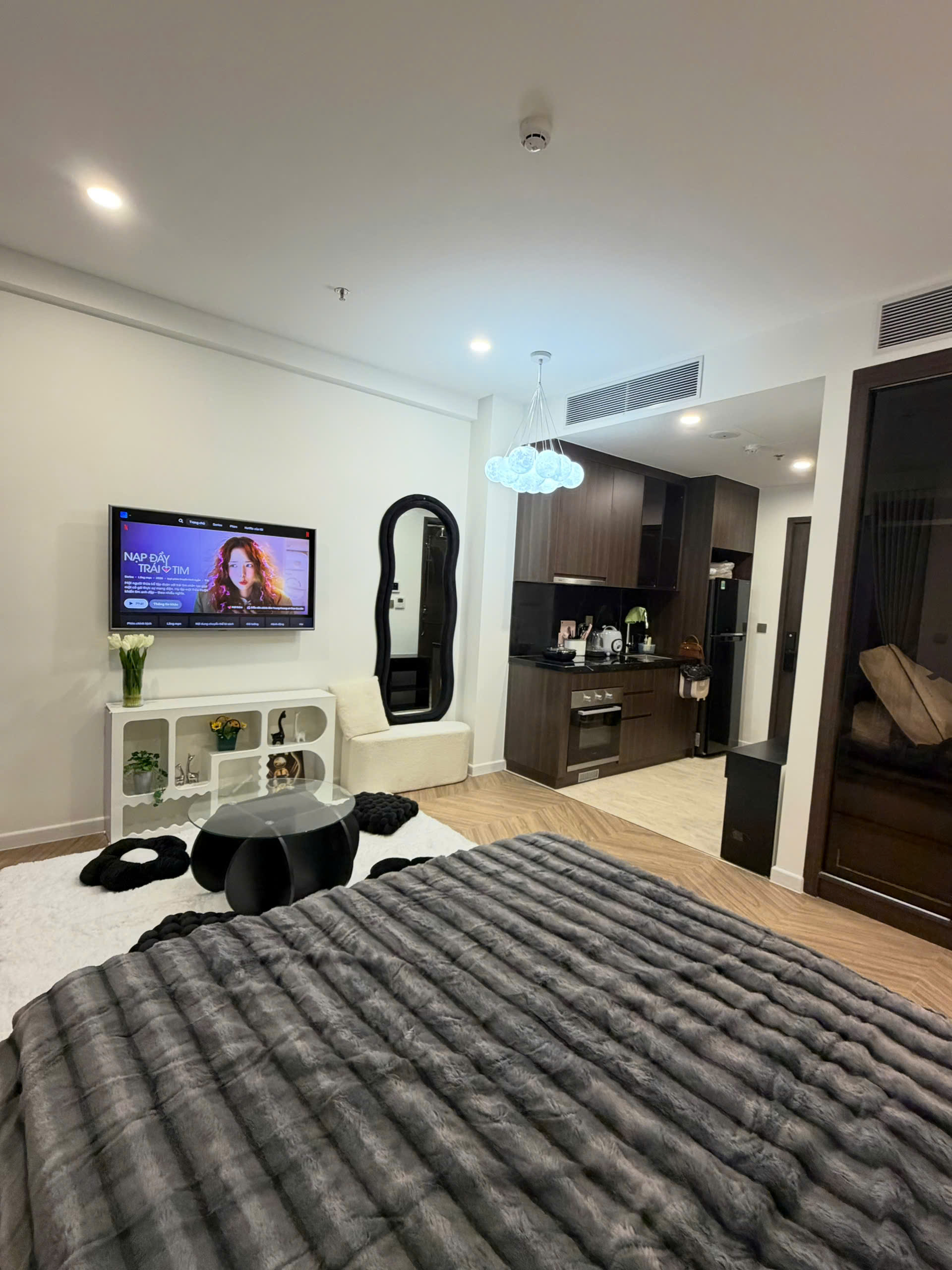 Gió Dịu Studio A1.3103 - Vinhomes Smart City