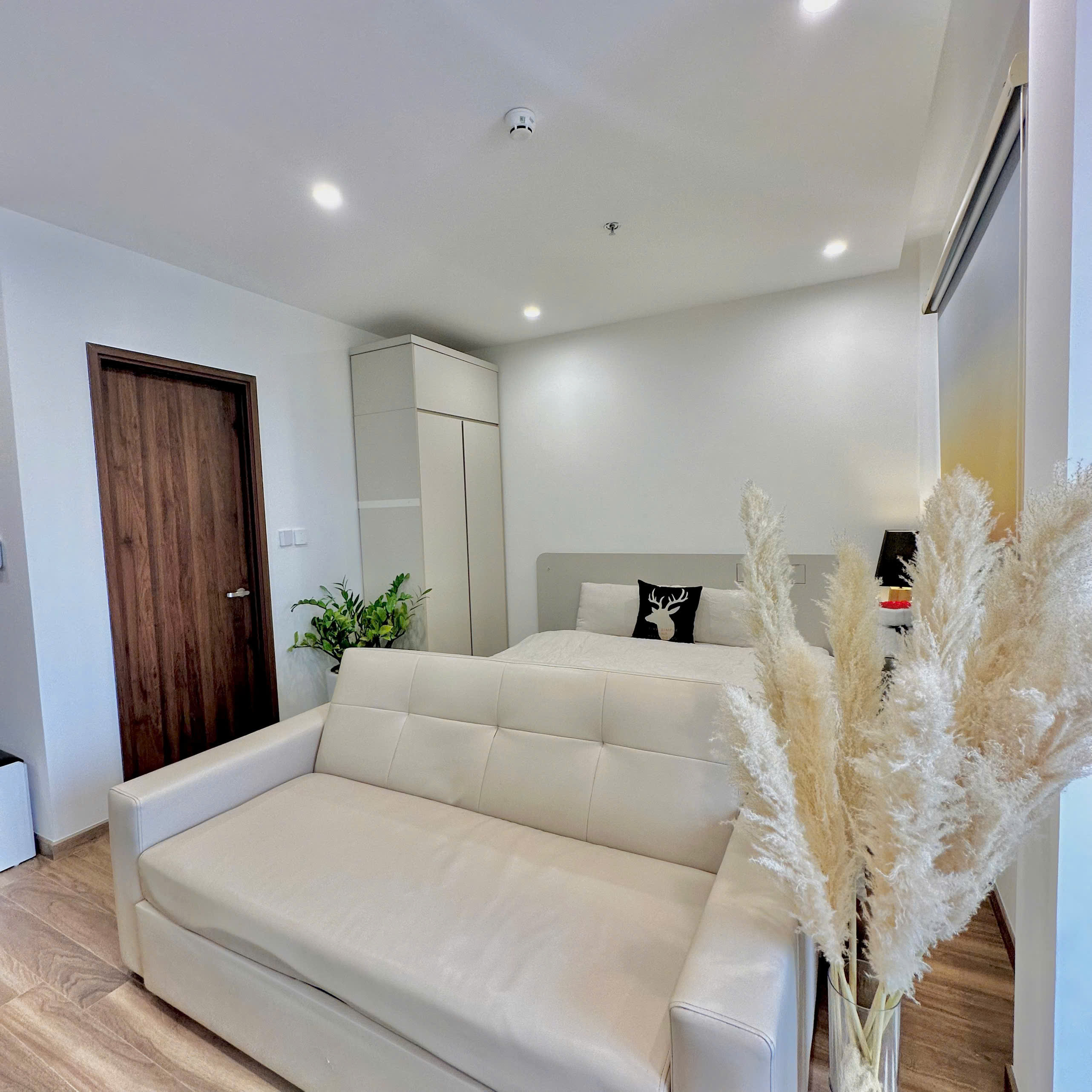 Nami Studio ZR1.1822 - Vinhomes Ocean Park 1