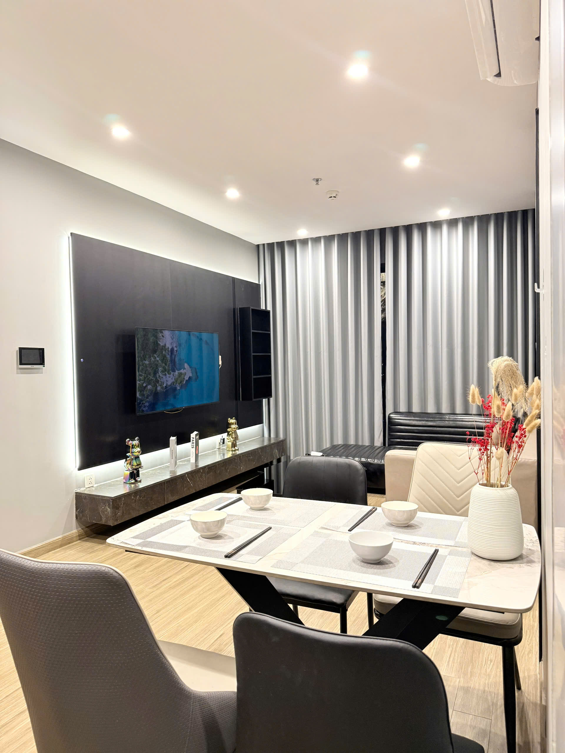 Mira 2PN P4.3018 - Vinhomes Ocean Park 1