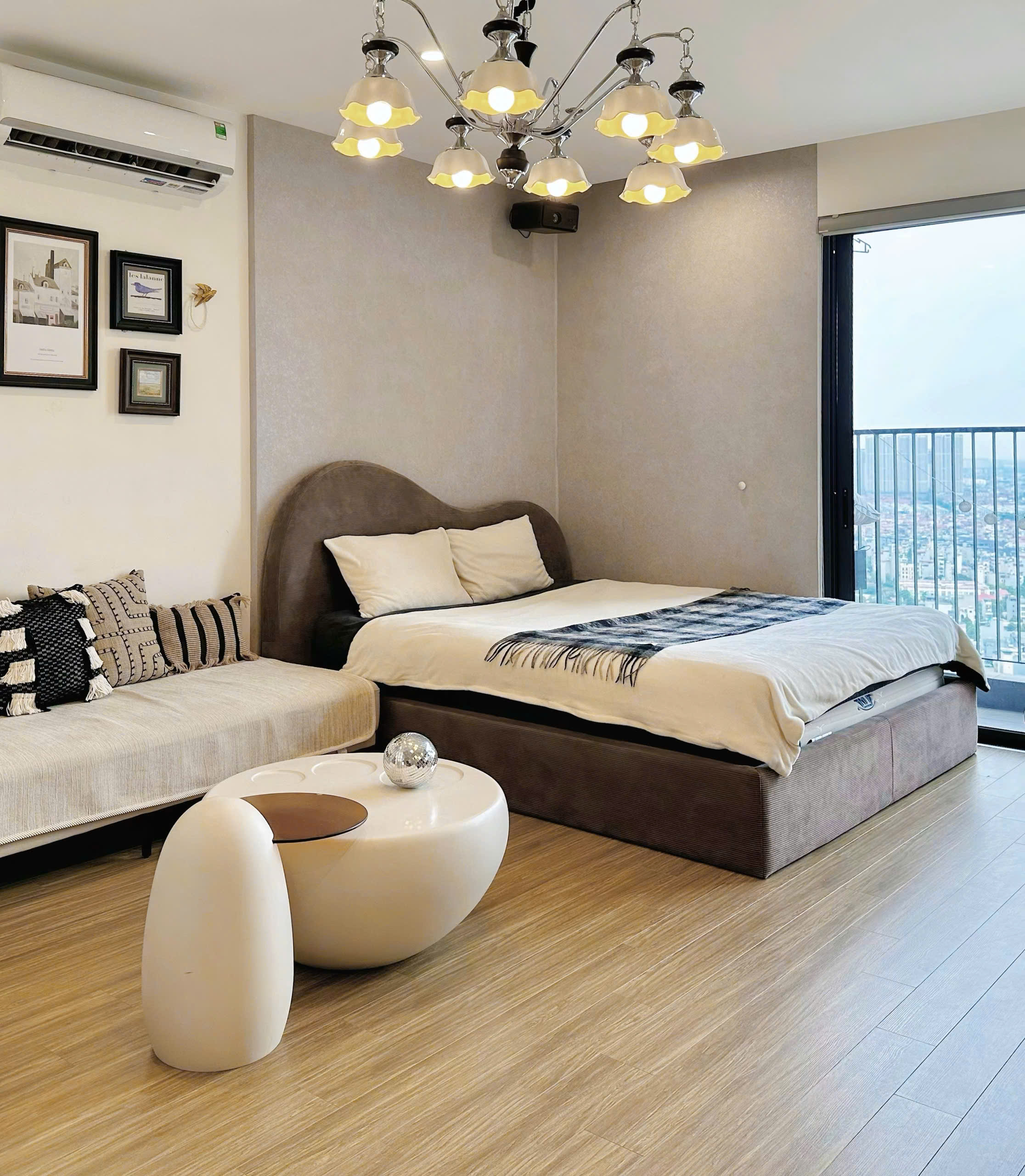 Mây Lang Thang Studio TC1-3608 - Vinhomes Smart City