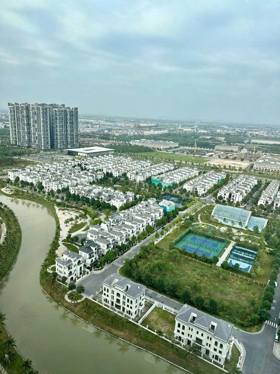 Azure Studio H2.2930 - Vinhomes Ocean Park 1