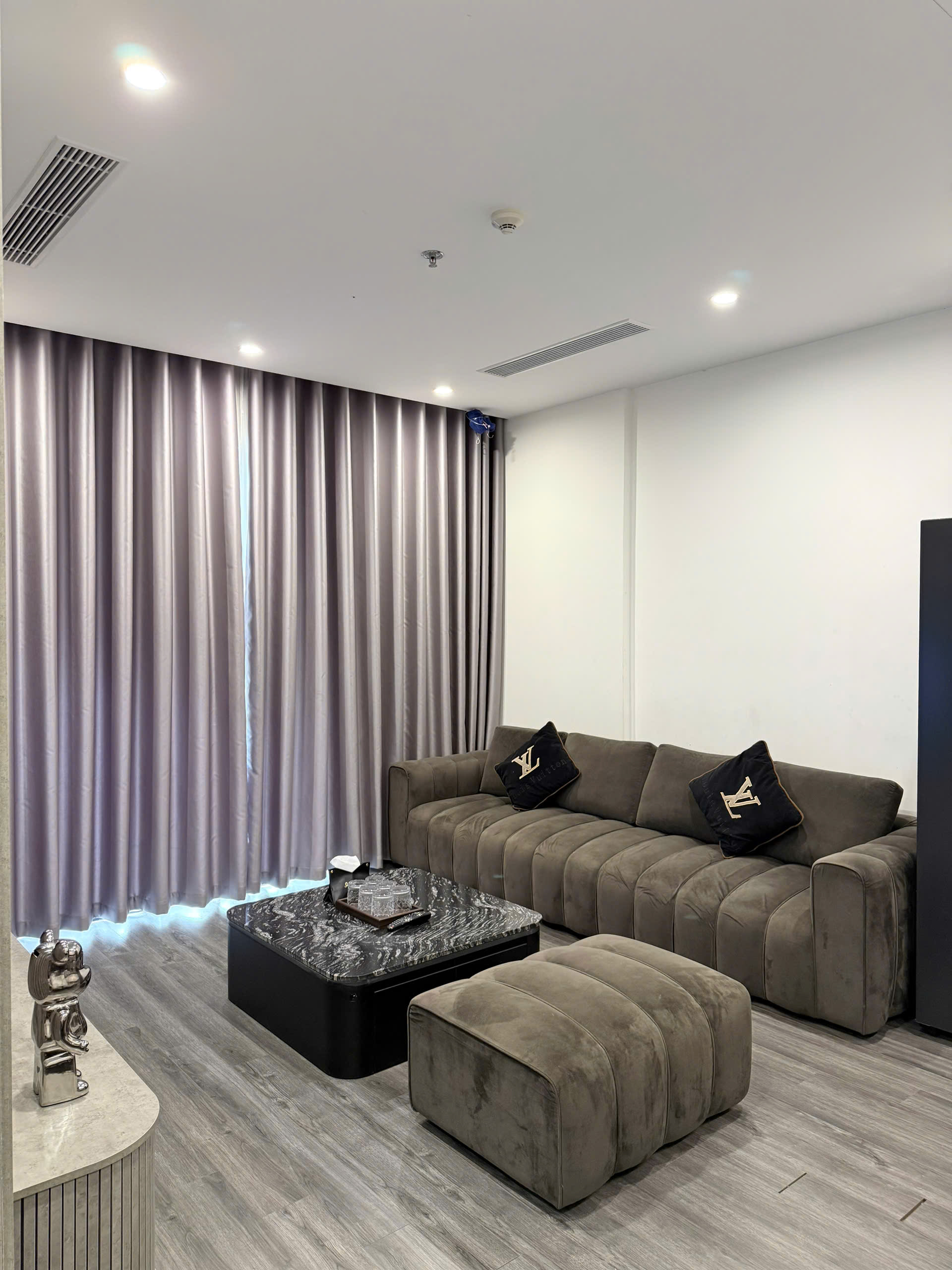 Onyx 2PN R101.2421 - Vinhomes Ocean Park 1