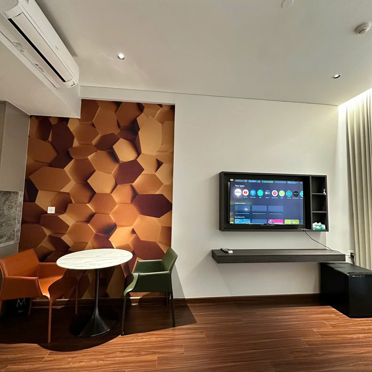 Maris Studio H2.2527 - Vinhomes Ocean Park 1