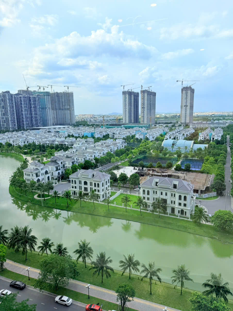 Serein Studio H2.1430 - Vinhomes Ocean Park 1