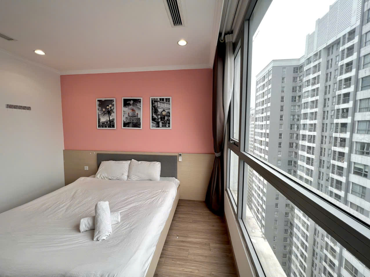 Rosé 1PN P2.2812 - Homestay Times City
