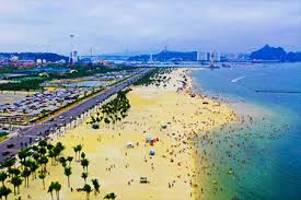 Khu vực Marina Bay và bãi biển]