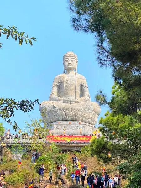 Chùa Phật Tích trong gợi ý điểm ăn uống và tham quan cho nhóm bạn tại bắc ninh – hình ảnh mang tính chất minh hoạ