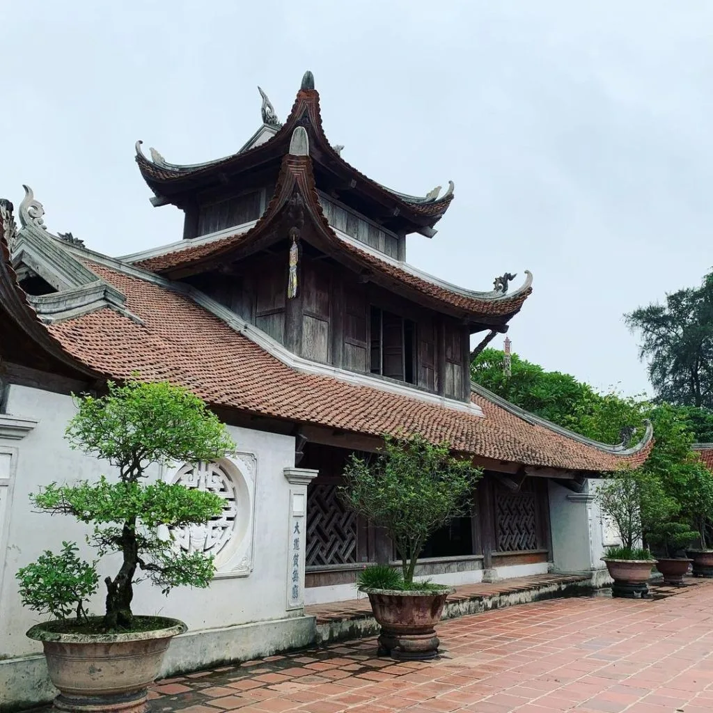 Chùa Dâu trong danh sách địa điểm văn hóa phù hợp cho chuyến đi gia đình – hình ảnh mang tính chất minh hoạ