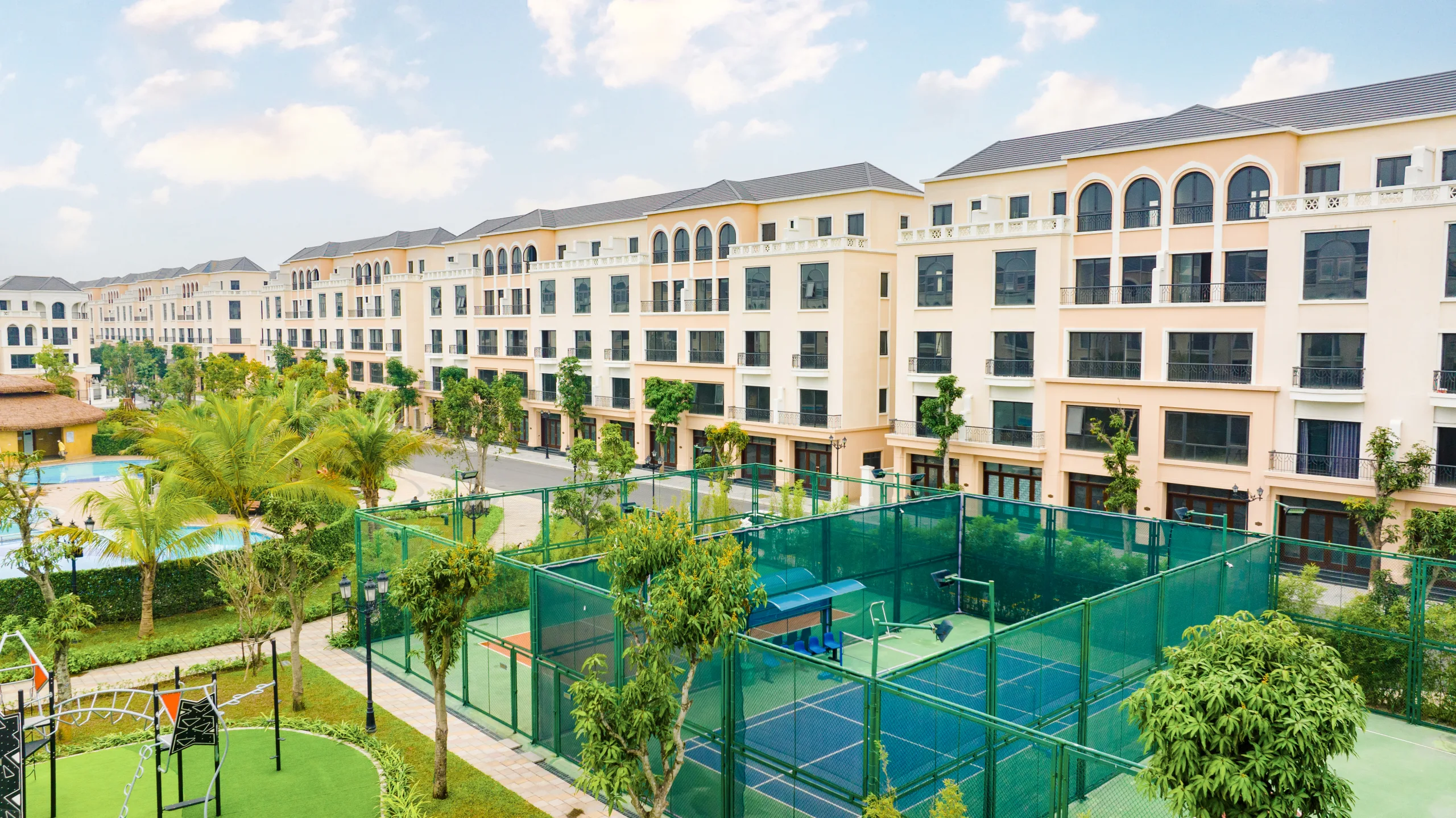 Kiểm tra nhận phòng khi đặt Ocean Park cuối tuần hay ngày thường – hình ảnh mang tính chất minh hoạ