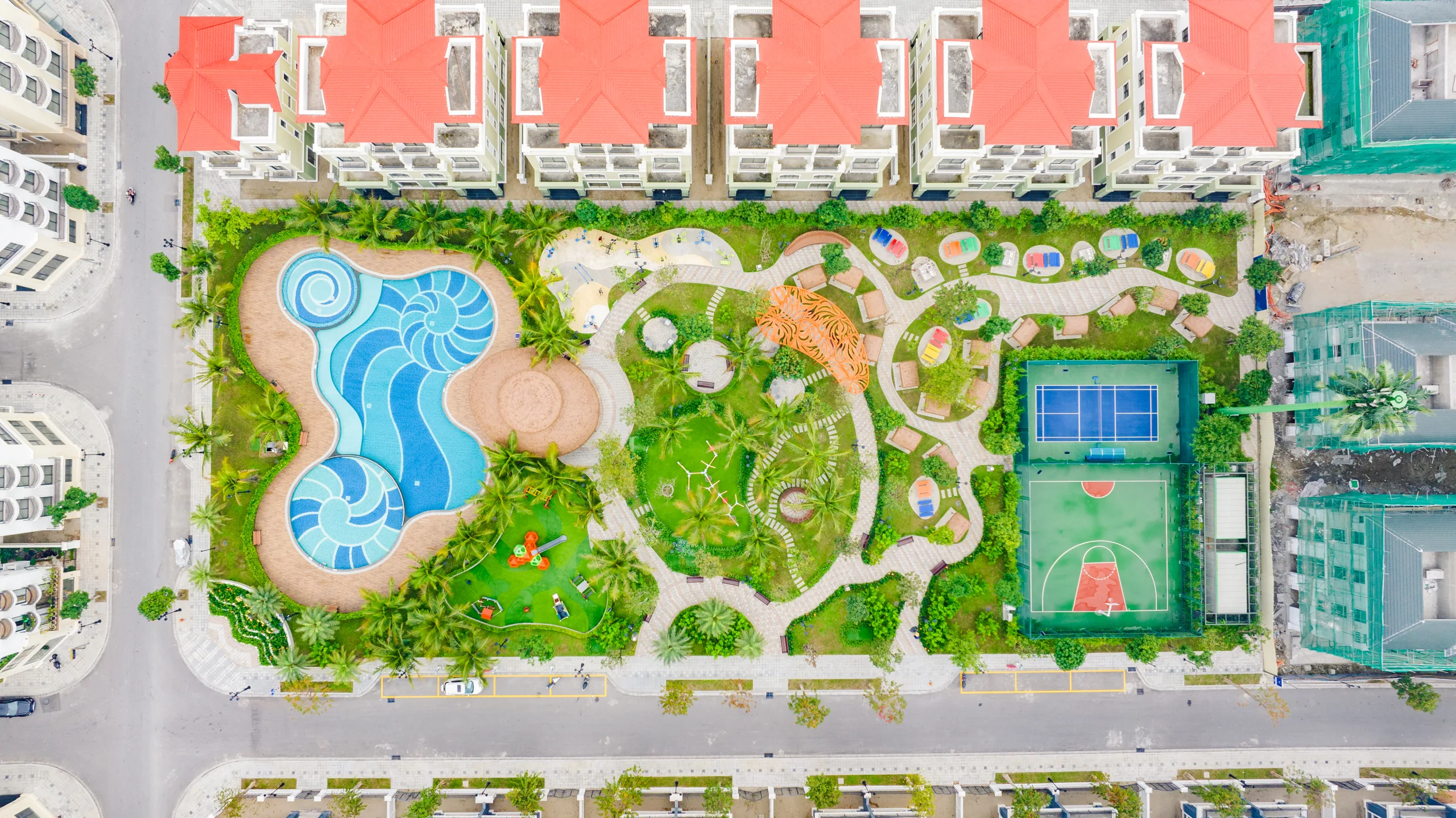 Ở Ocean Park 2 hay 3 khi đi cùng trẻ nhỏ?