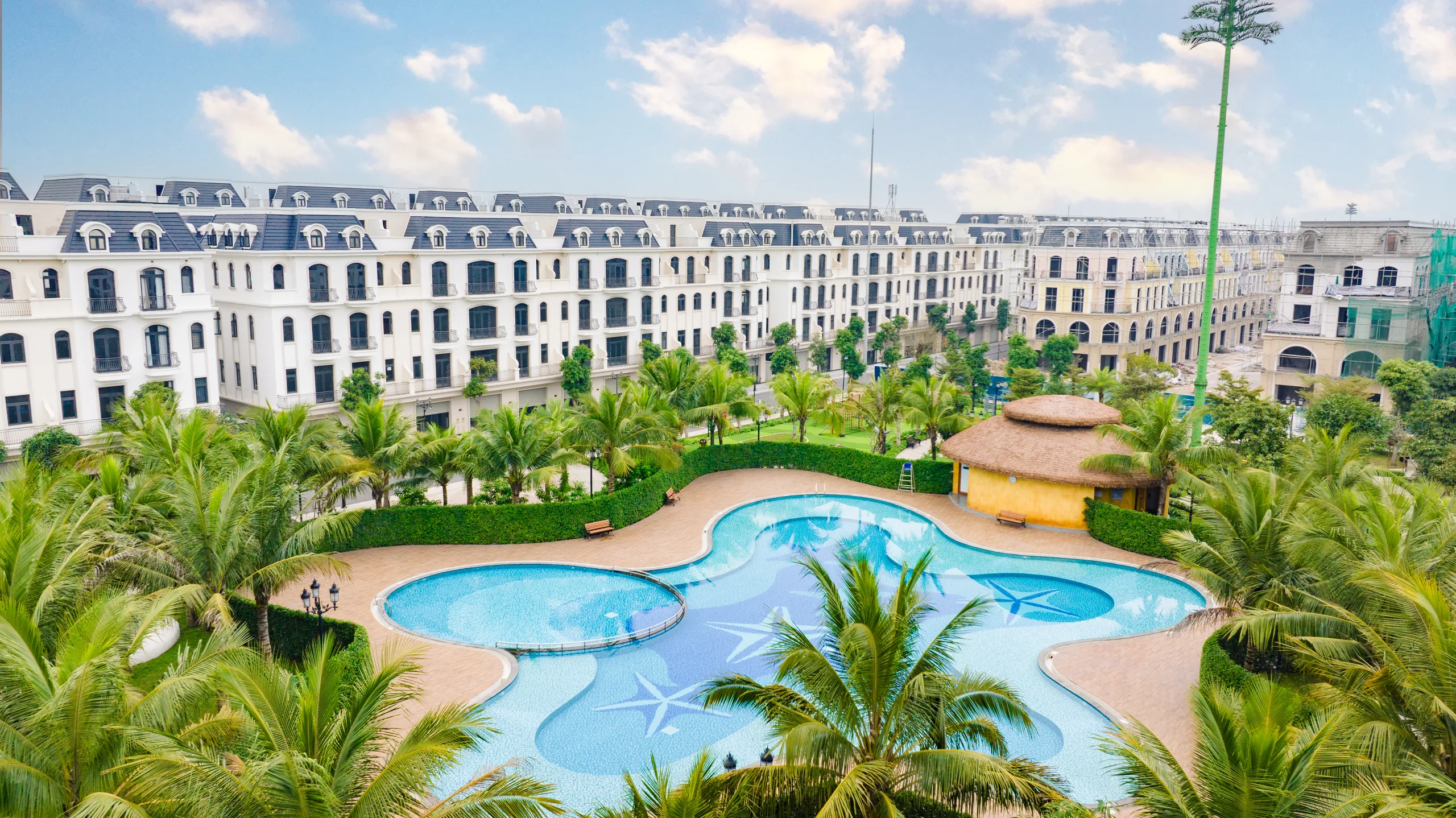 Lên lịch ăn gì ở Ocean Park 3 kết hợp lưu trú khu Kinh Đô Ánh Sáng – hình ảnh mang tính chất minh hoạ