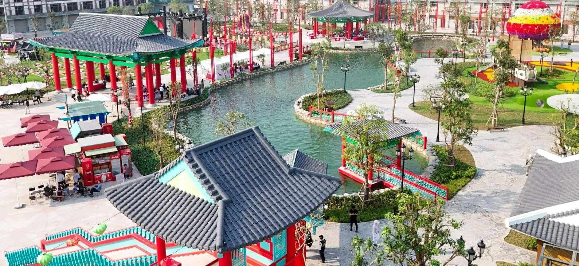 Vinhomes Vũ Yên có gì: tìm hiểu công viên văn hóa Hàn Quốc K-Park – hình ảnh mang tính chất minh hoạ